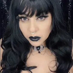 @lola_lola_mua's Seller profile on Whatnot