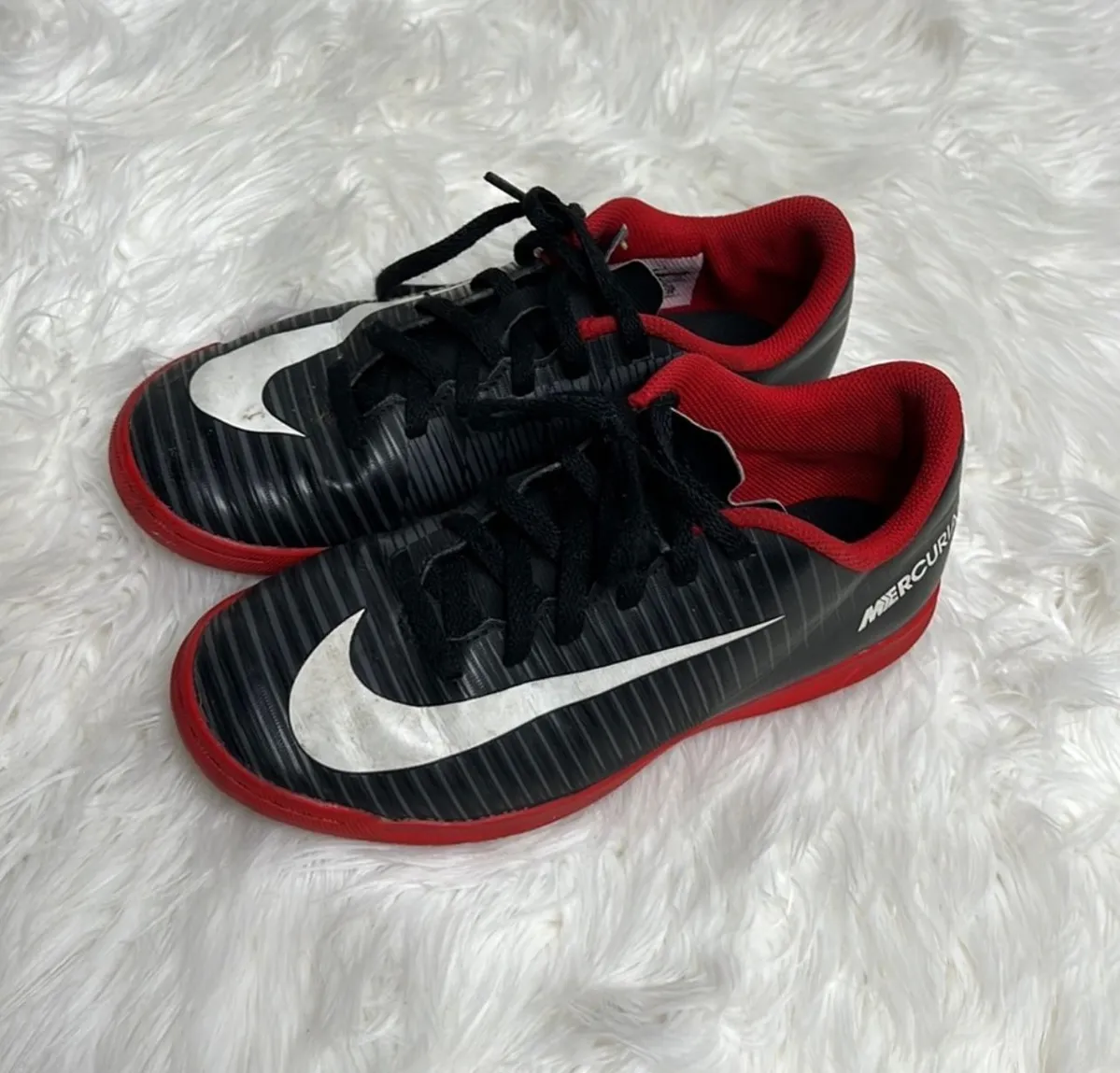 Nike Boys Mercurial Vortex III IC Soccer Shoes Black/White-DG/Red