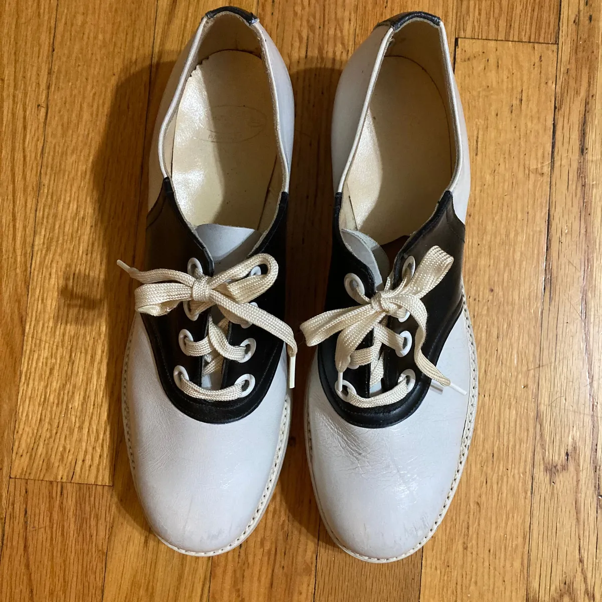 Vintage Saddle Shoes Women KESCO WHITE/BLACK SADDLE OXFORD-WOMEN