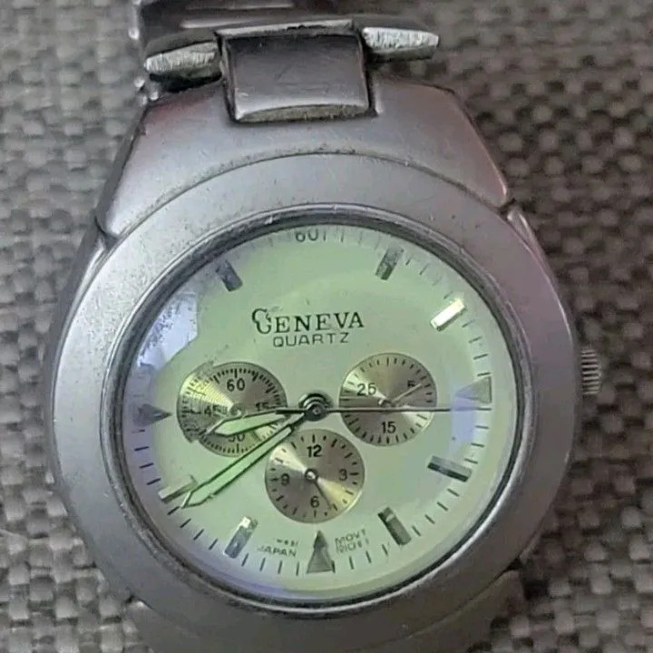Reloj Geneva Quartz Stainless Steel Back Precio Quartz Stainless - Main Image