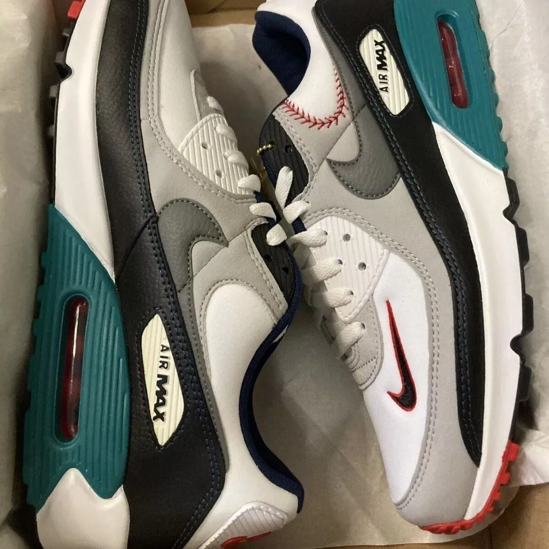 Air Max 90 Nike Air Swingman Nike Air Max 90 SE 