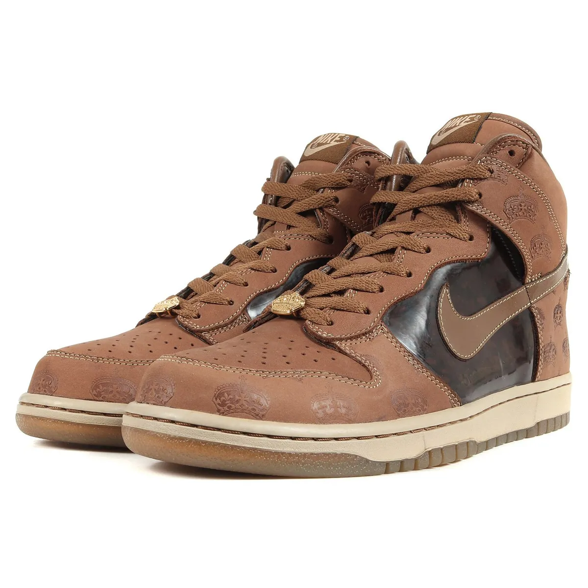 nike dunk high mighty crown bison