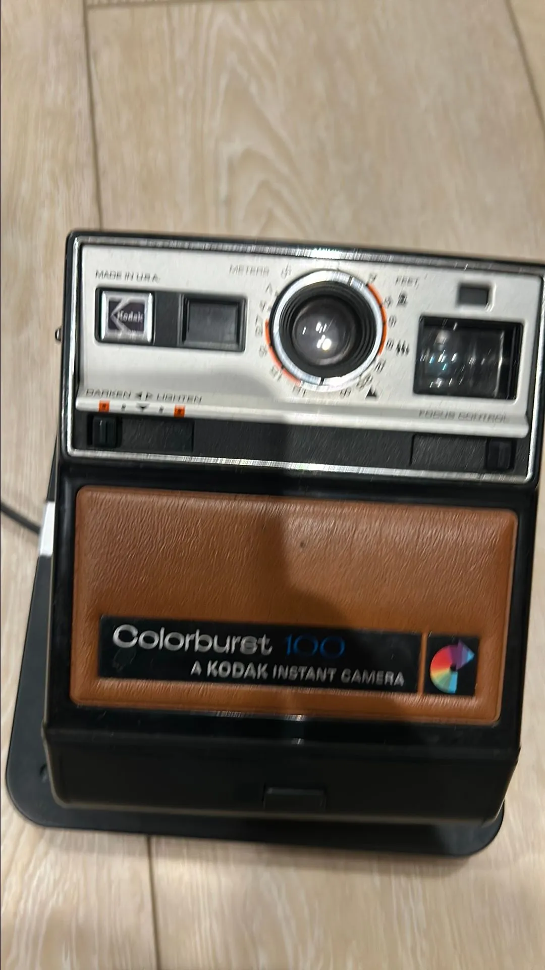B613 Camera Kodak Colorburst 100 Polaroid Camera · Whatnot