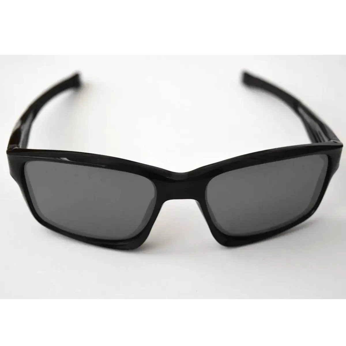 Oakley Chainlink Matte Black Frame Gray Polarized Lens 009247-15 57 17 138  T NIB Elevate your styl · Whatnot: Shop, Sell, Connect