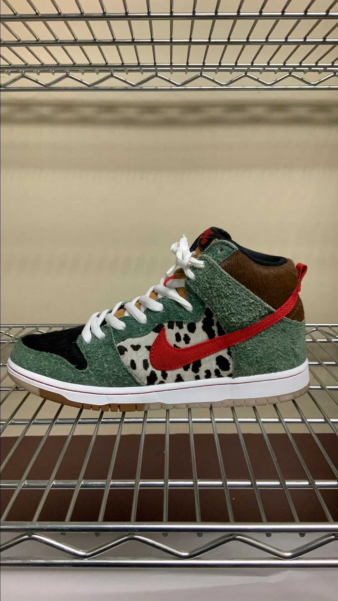 nike sb dunk high pro qs walk the dog
