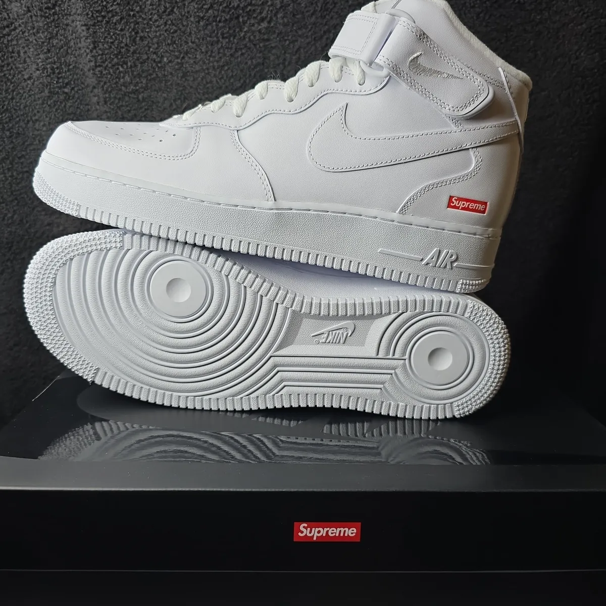 Air Force MID SP · Whatnot: Shop, Sell, Connect