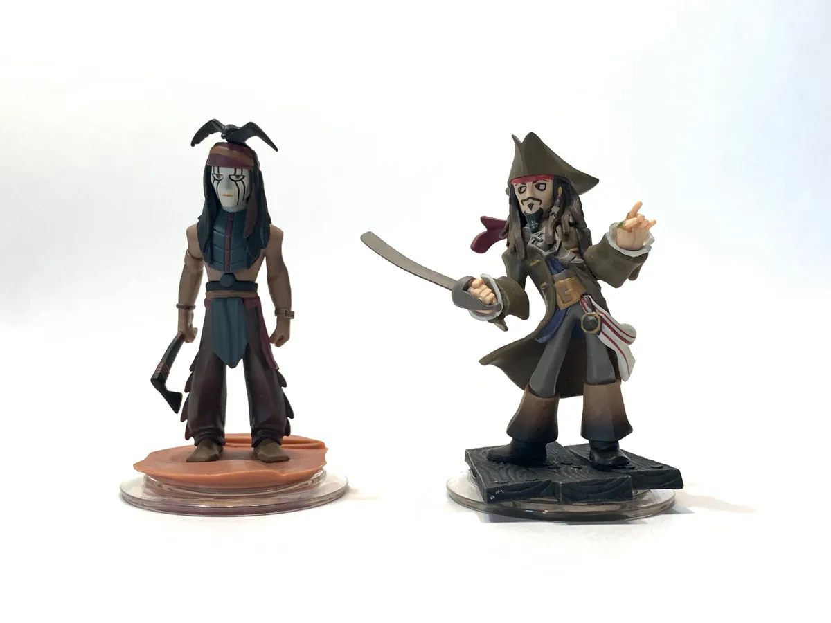 Disney Infinity 3DS Toy Box Challenge With 3 Figures GAME NOT INCLUDED USED, image size:1200x900