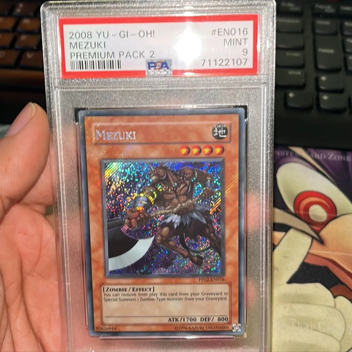 what are the stars on yugioh cards Star Staring Starling