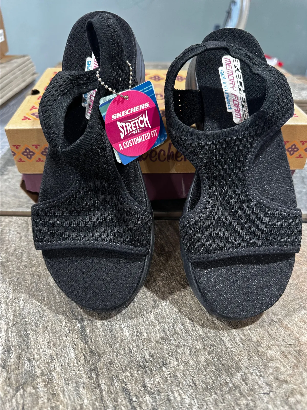 Skechers Women's Flex Appeal Deja Vu Sandal women's size