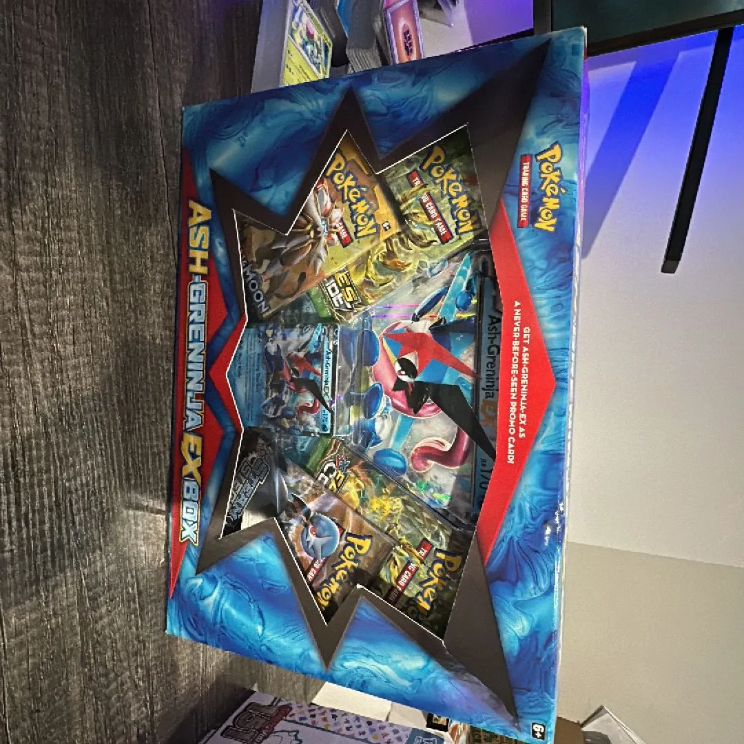 2010 pokemon cards Banette Stage 1 2010 Pokémon rare holo 14/102 – Piece Of The Game main image 0