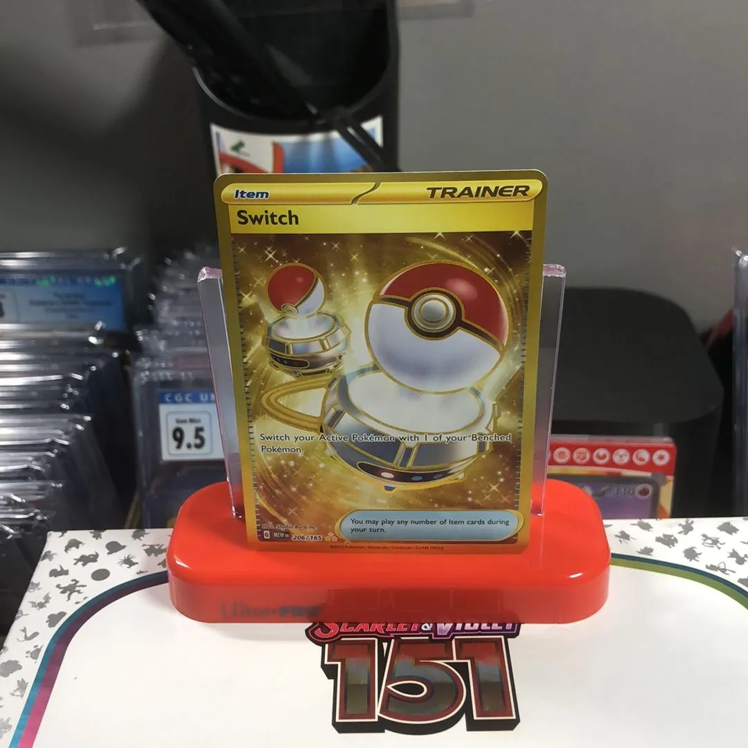 pokemon tcg fusion strike 113 264 mew v card 113/264 - Mew V main image 0