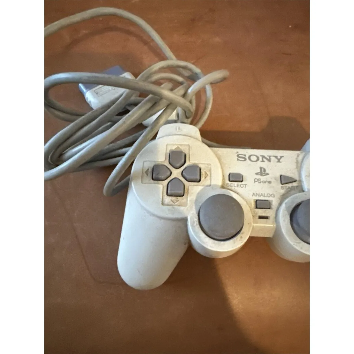 Trader Games - X TREME ROLLER SONY PLAYSTATION 1 (PS1) PAL-FR (COMPLETE - BOX BROKEN) sur Playstation 1