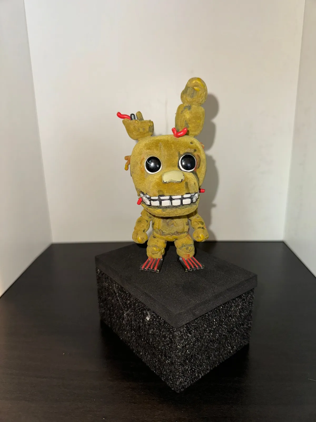 Flocked springtrap top funko pop