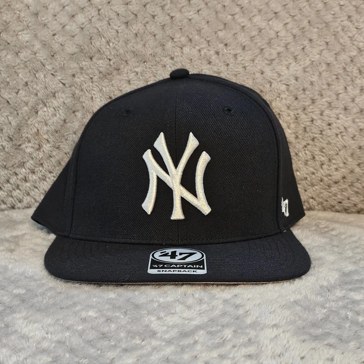 New York Yankees hat · Whatnot: Buy, Sell & Go Live