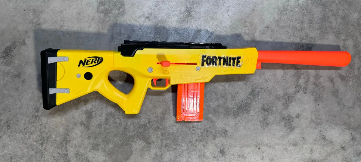 shingo1173　未使用　NERF FORTNITE BASR-L Nerf Fortnite BASR-L Bolt-Action Blaster with 12 Darts, Kids