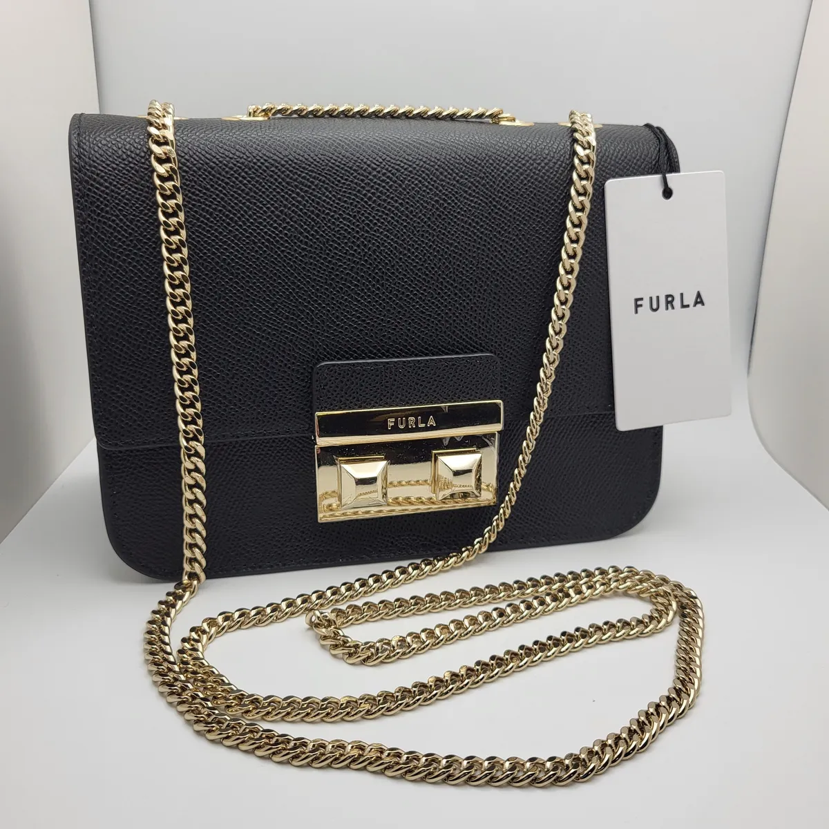 ★ FURLA ★ BELLA Mini Crossbody 多色【完売前に!】 Furla Bella Crossbody Mini | ShopSimon