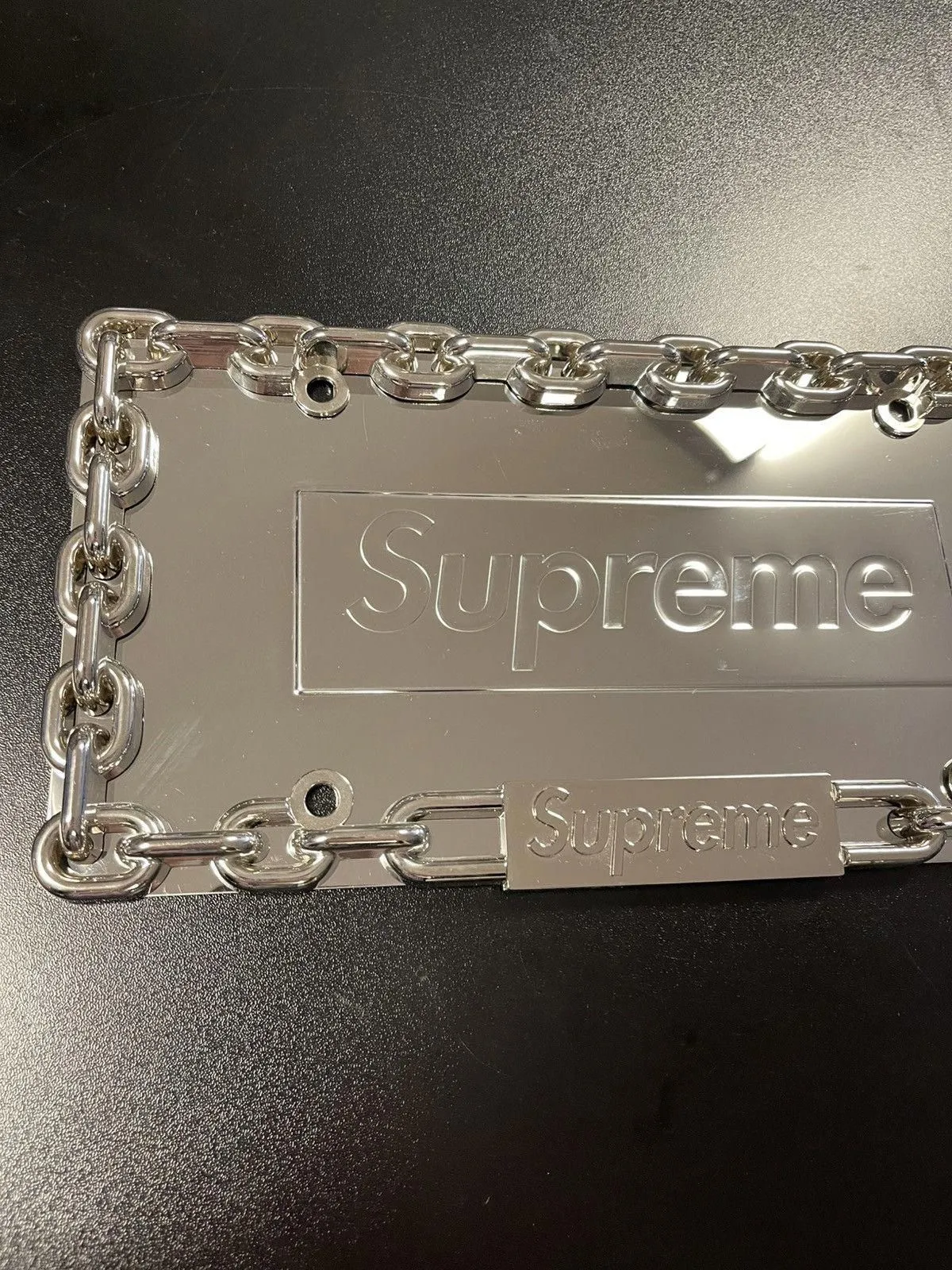 置物 Supreme License Plate Amazon.com: Fastasticdeals Metal Insert License Plate Frame