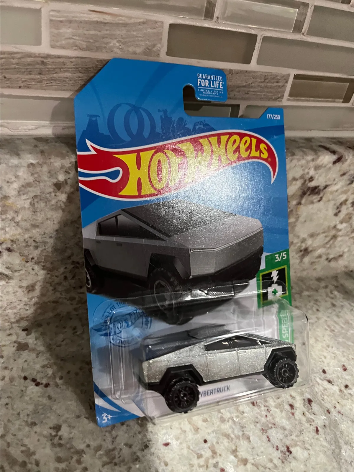 ミニカー Hot wheels 21 set 20250502_132245_720x.jpg?v=