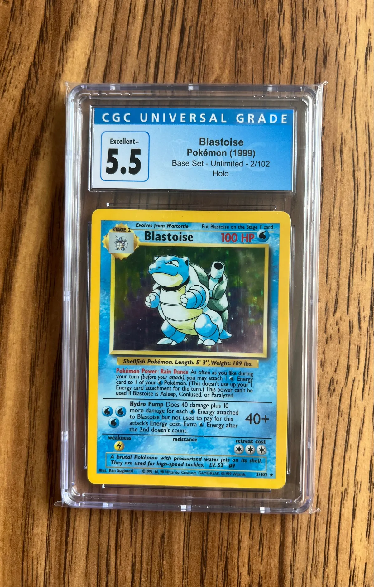 CGC 8 1999 hot Base Set Blastoise HOLO 2/102