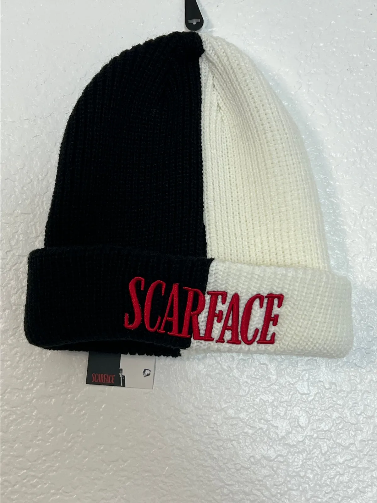 NEW RARE SCARFACE OFFICIAL BEANIE SPLIT BLACK AND WHITE 4 Whatnot Buy Sell Go Live