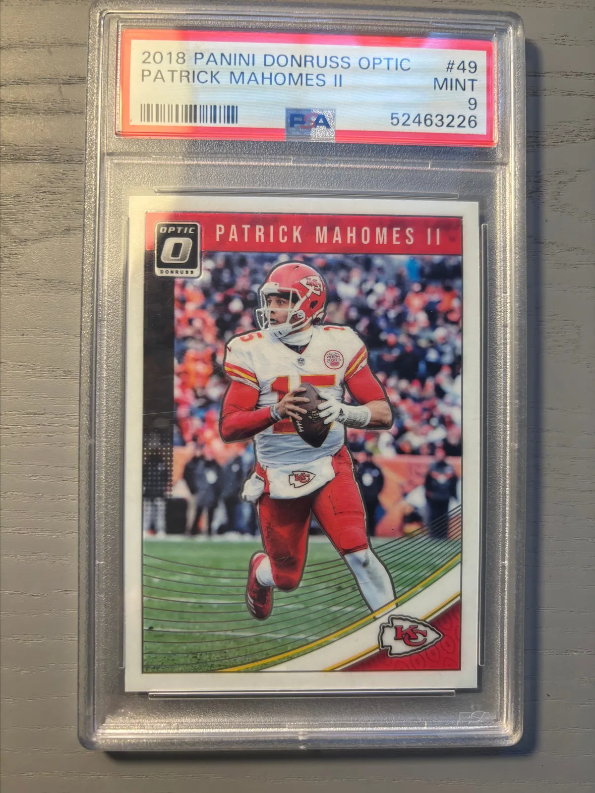 Patrick good Mahomes rated rookie card (OBO)