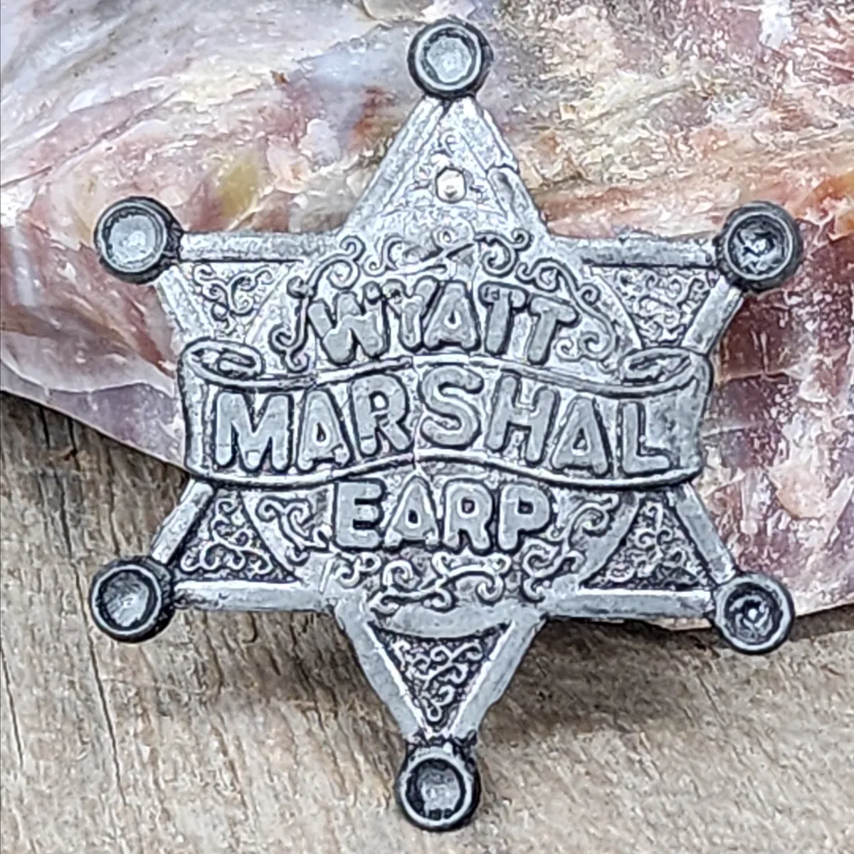 1957 Marshal Wyatt Earp Diecast Sheriff Police Star Badge Western Toy ...