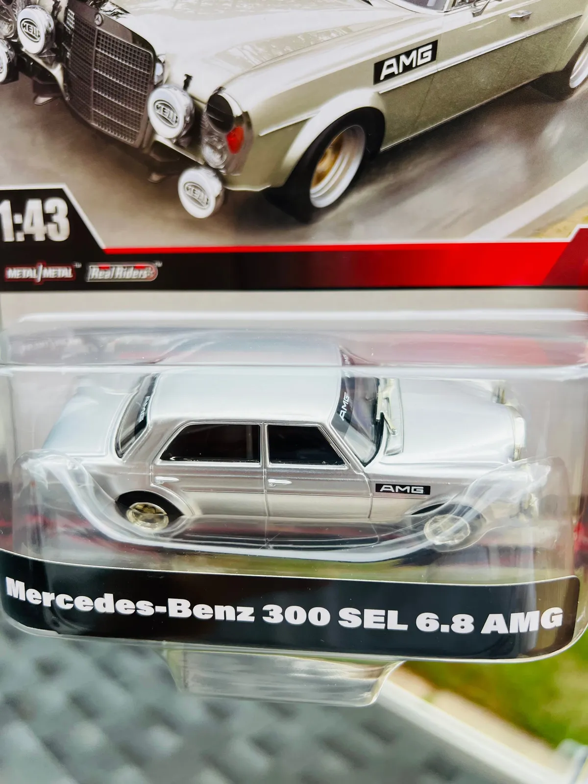 Mercedes-Benz 300 SEL 6.8 AMG - HotWheels 1:43 DieCast Model
