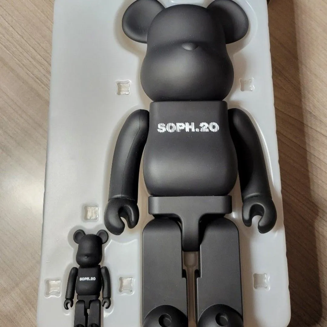 BE@RBRICK - BE@RBRICK × SOPH. 20th ANNIV.100％ &amp; 400％ Soph. 20 Anniversary 100% + 400% BE@RBRICK Set – Feature