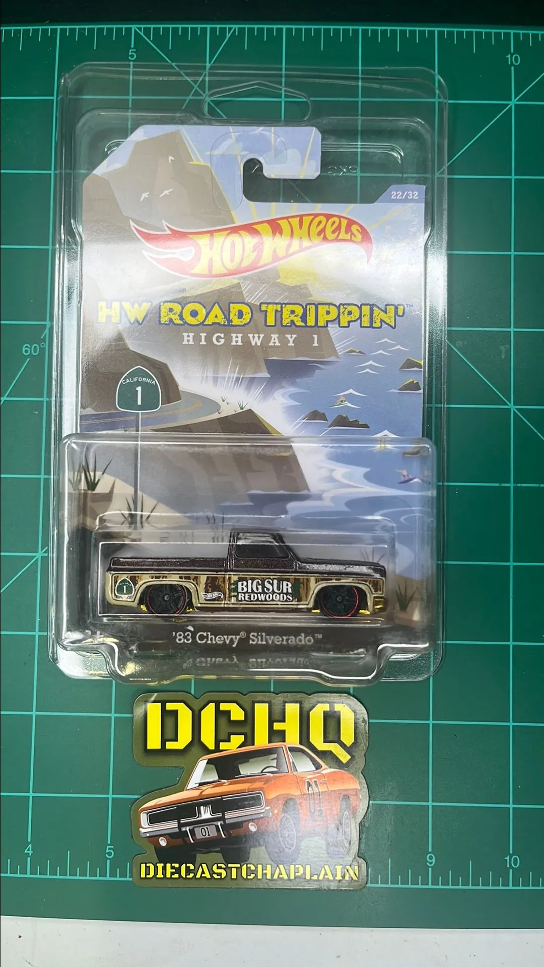 ホットウィール シボレー シェビー シルバラード 1983 ロードトリッピン ホットウィール シボレー シェビー シルバラード 1983 ロード