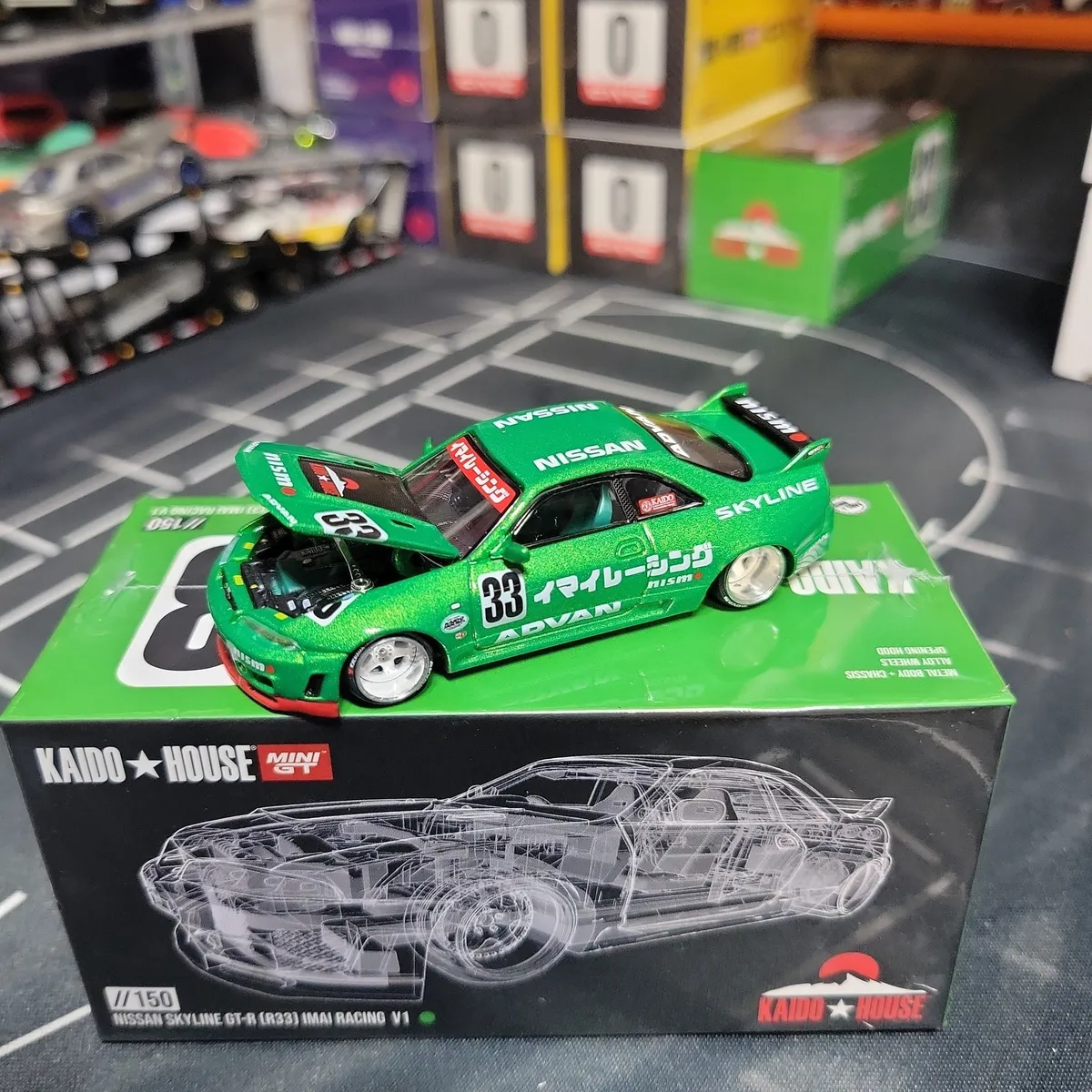 Green Nissan Skyline Collectible Kaido House X Mini GT Nissan GT-R