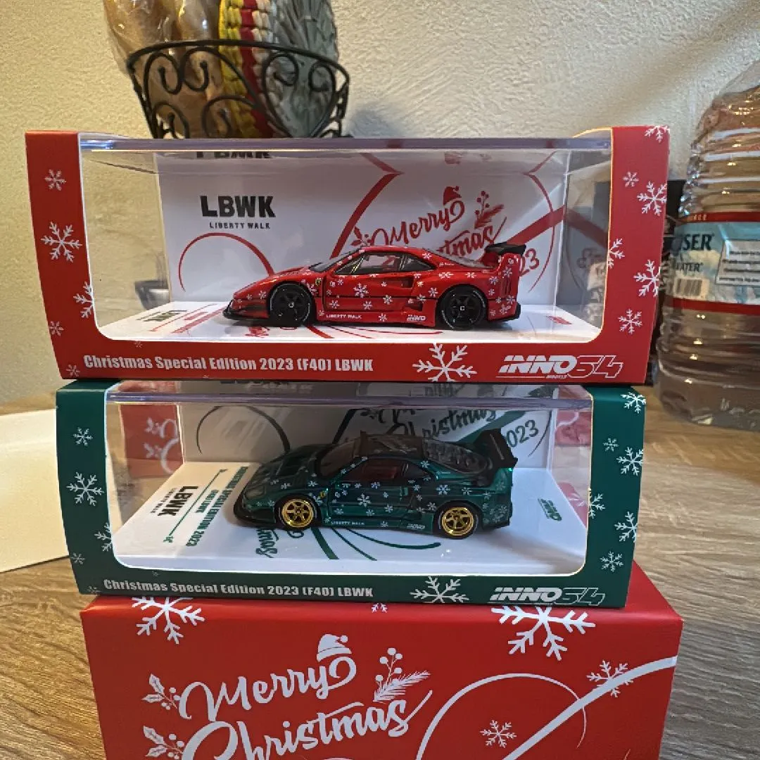 INNO64 Chase and Regular F40 LBWK Ferrari Bundle · Whatnot: Shop