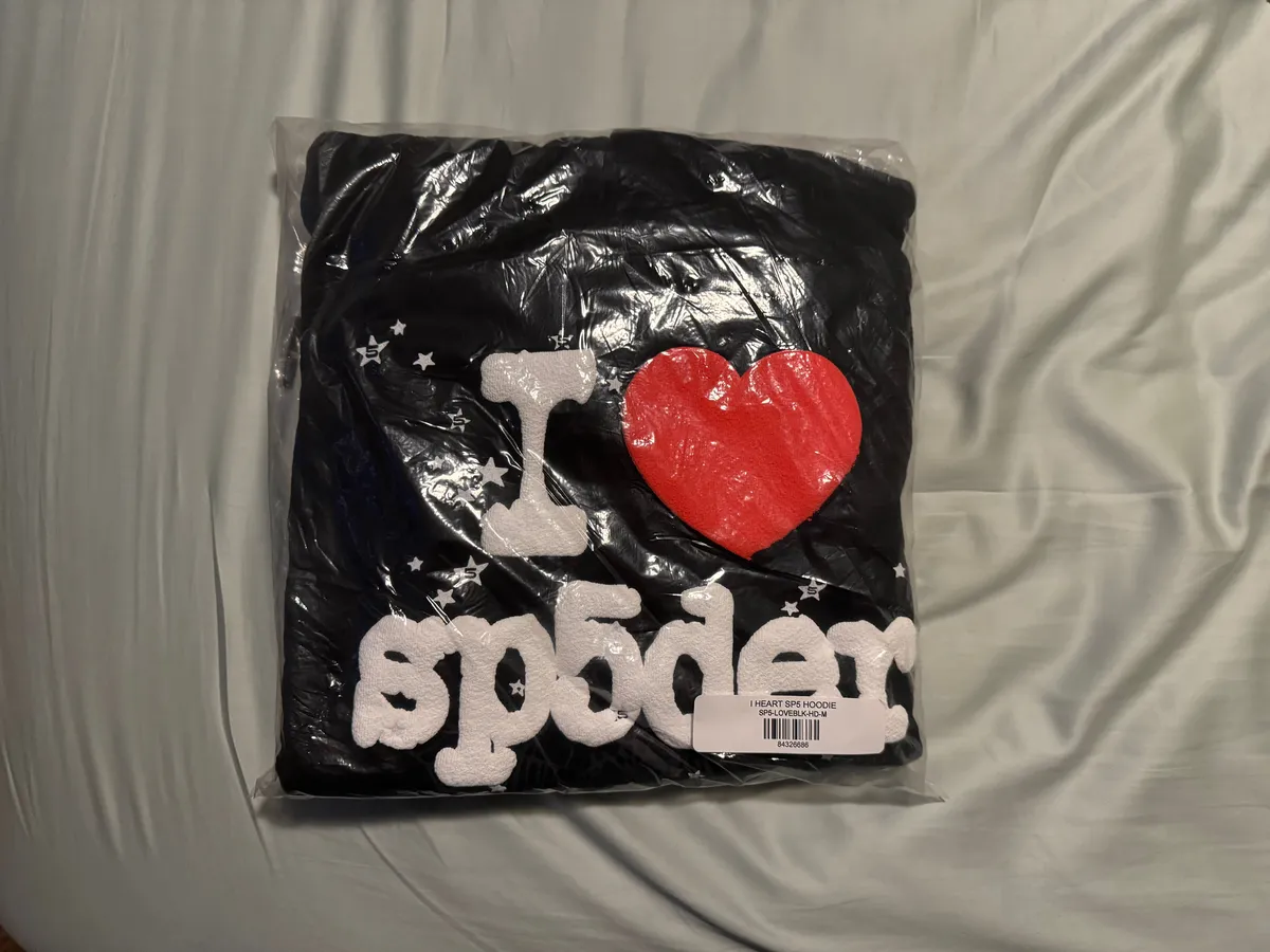 0-front-c1b32562-438b-4ce7-