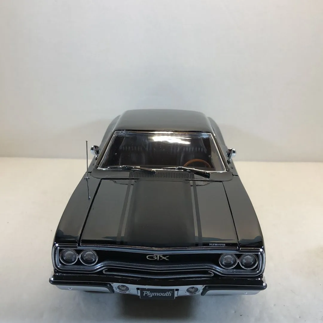 Rare Out of Print Worldwide 2508 units GMP 1 18 1970