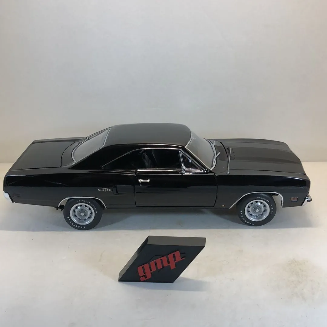 Rare Out of Print Worldwide 2508 units GMP 1 18 1970