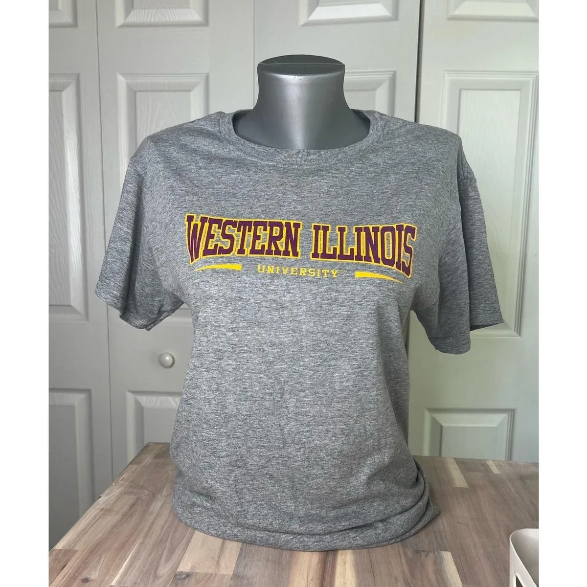 Western Illinois University Leathernecks WIU Unisex Gray T-Shirt Size ...