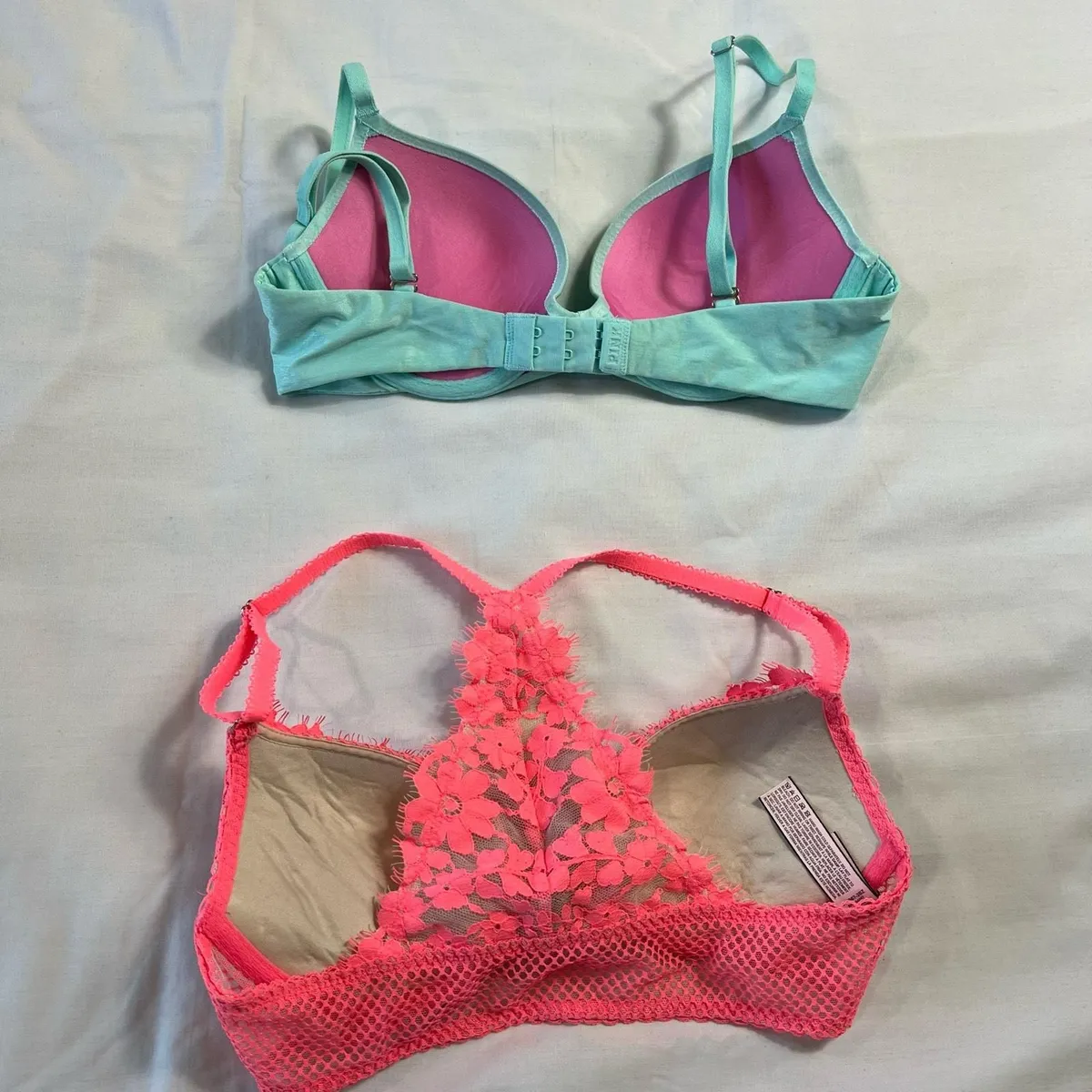 VS PINK Women's 32B Baby Blue Bra and Pink Lace Bra Push Up · Whatnot ...