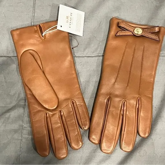 Coach Leather shops Gloves