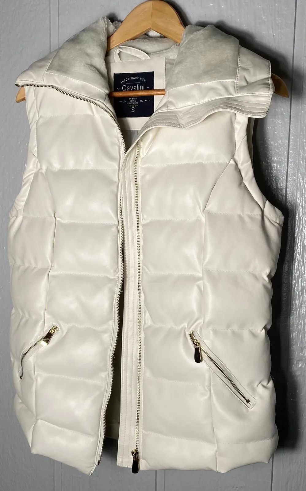 Cavalini vest clearance