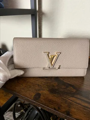Louis Vuitton Monogram Pochette Purse Wallet | Louis vuitton monogram,  Vuitton, Purse wallet