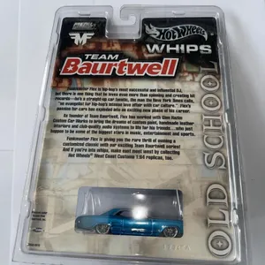 ミニカー BUICK RIVIERA WHIPS TEAM BAURTWELL Hot Wheels Whips Team Baurtwell - Buick Riviera Old School