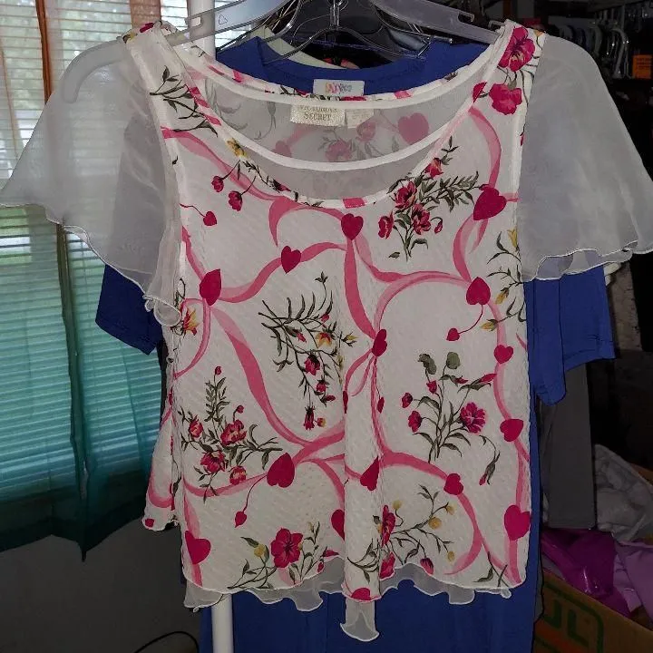 Listing Image Blurred Background
