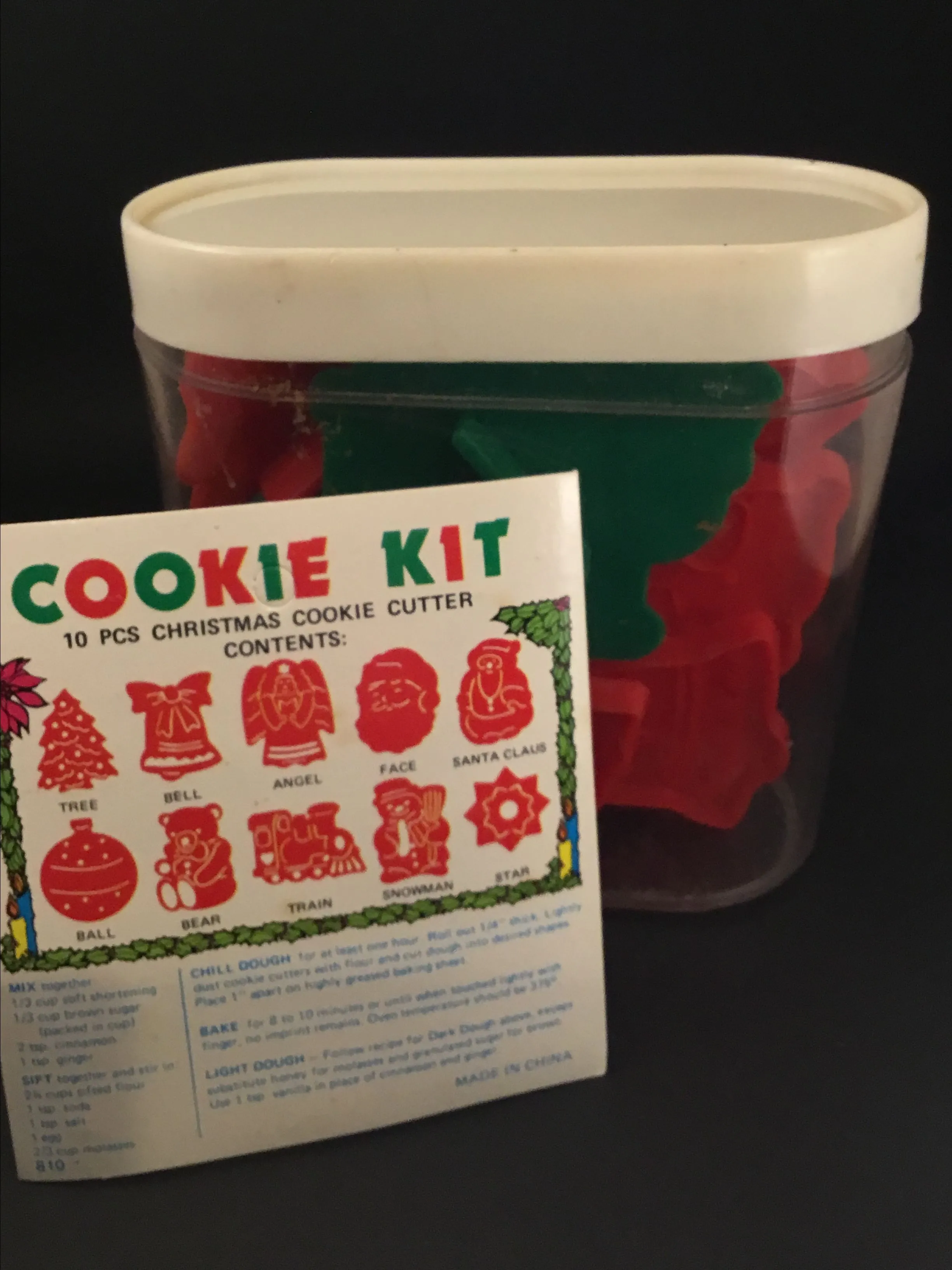 Product image for Vintage cookie cutter kit