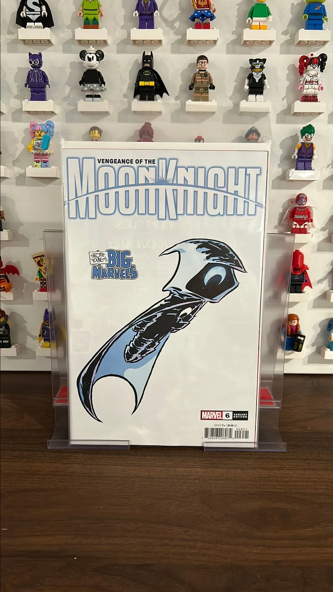 Product image for MoonKnight 6