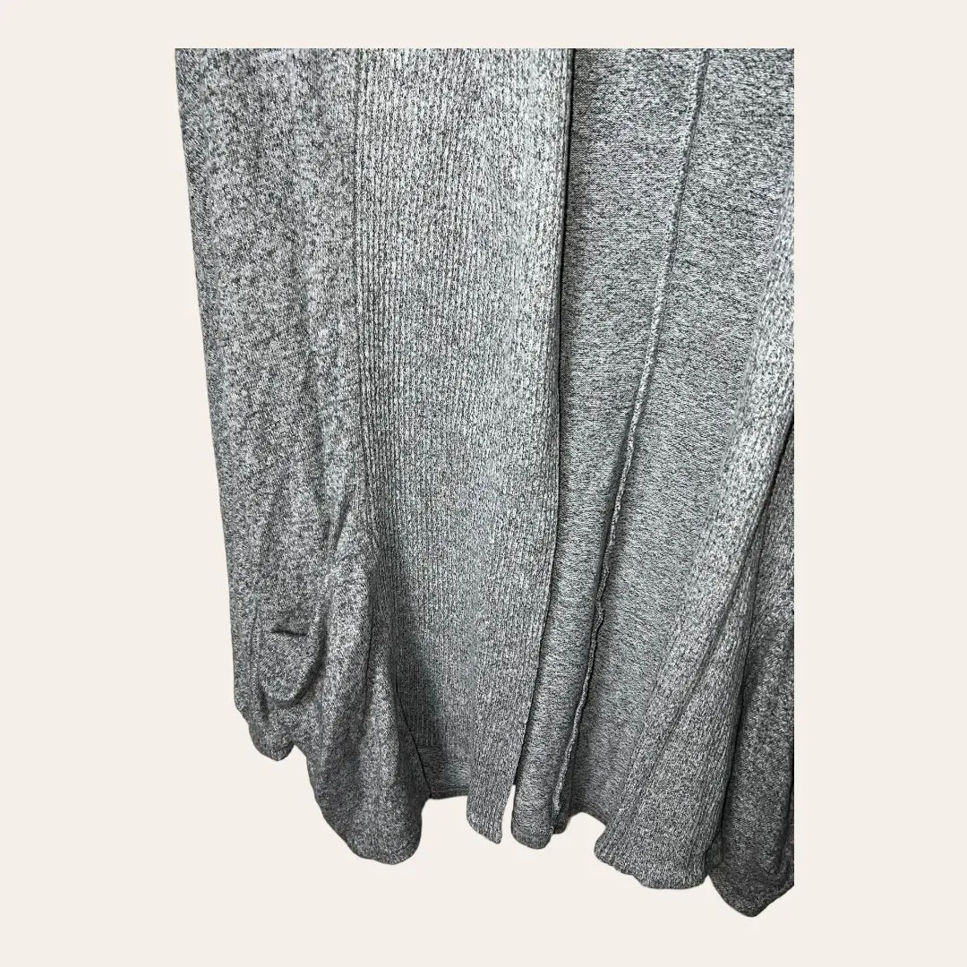 Listing Image Blurred Background