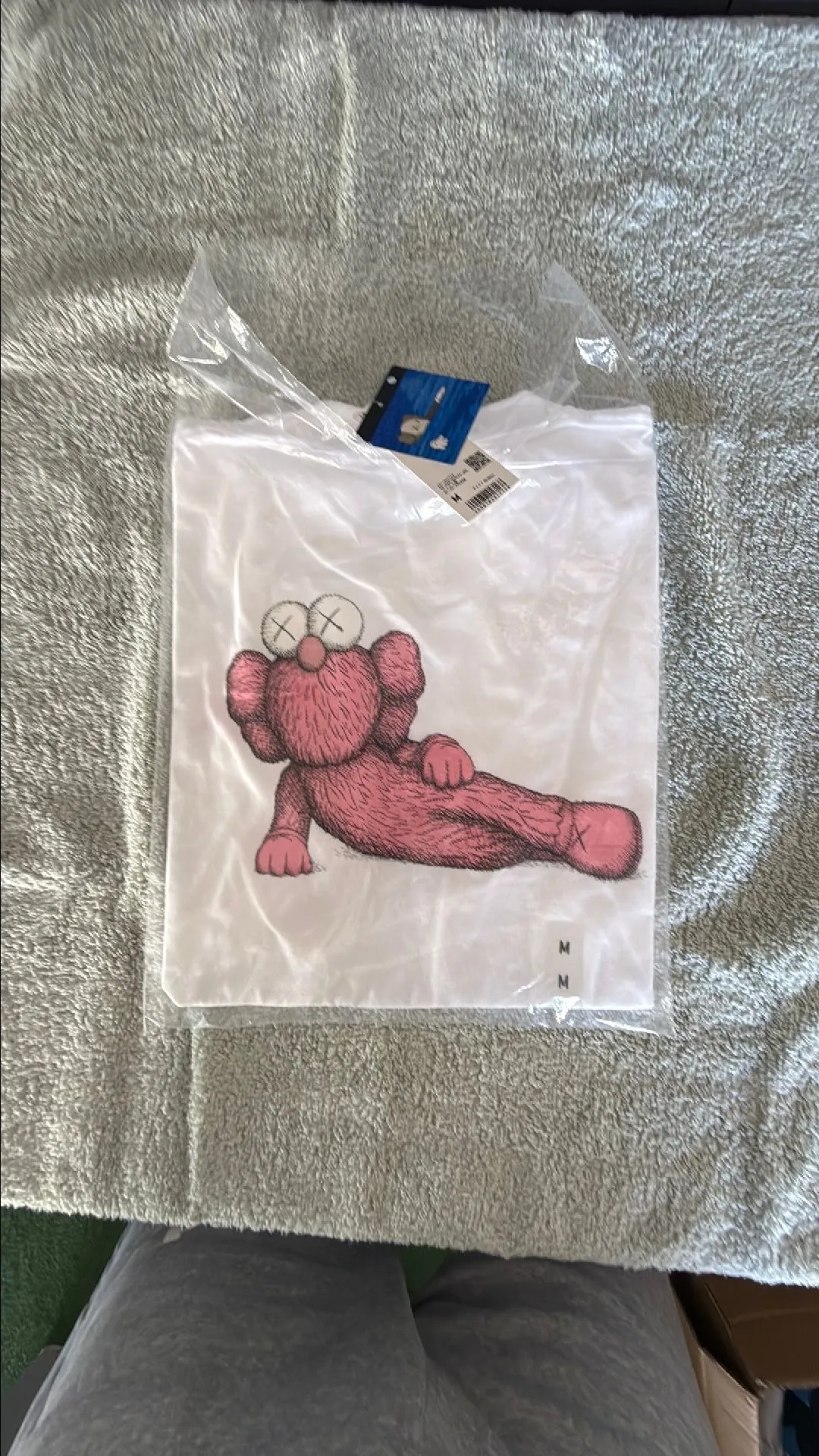 Product image for KAWS x UNIQLO Medium Japan