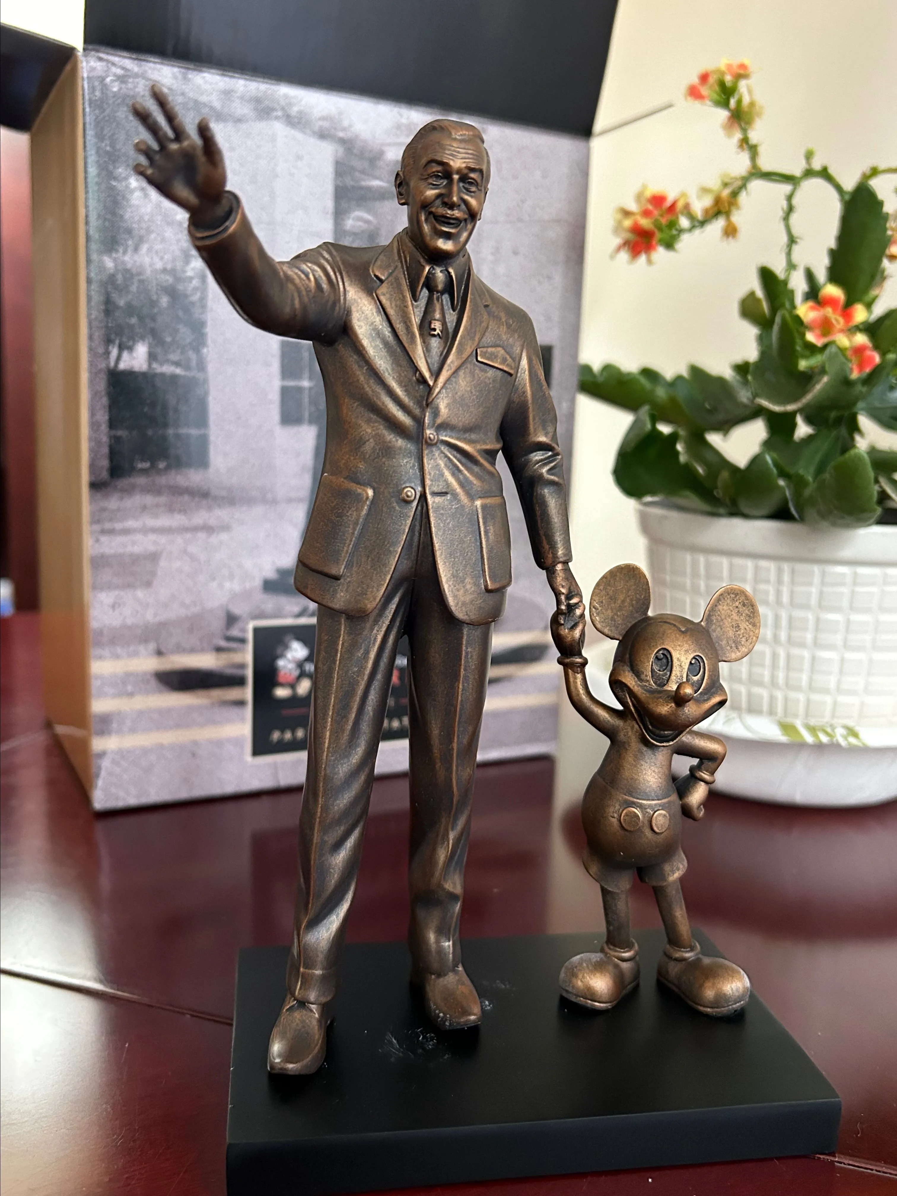 Product image for D23 Partners Statue - Walt Disney & Mickey Mouse - Disney Archives Collection