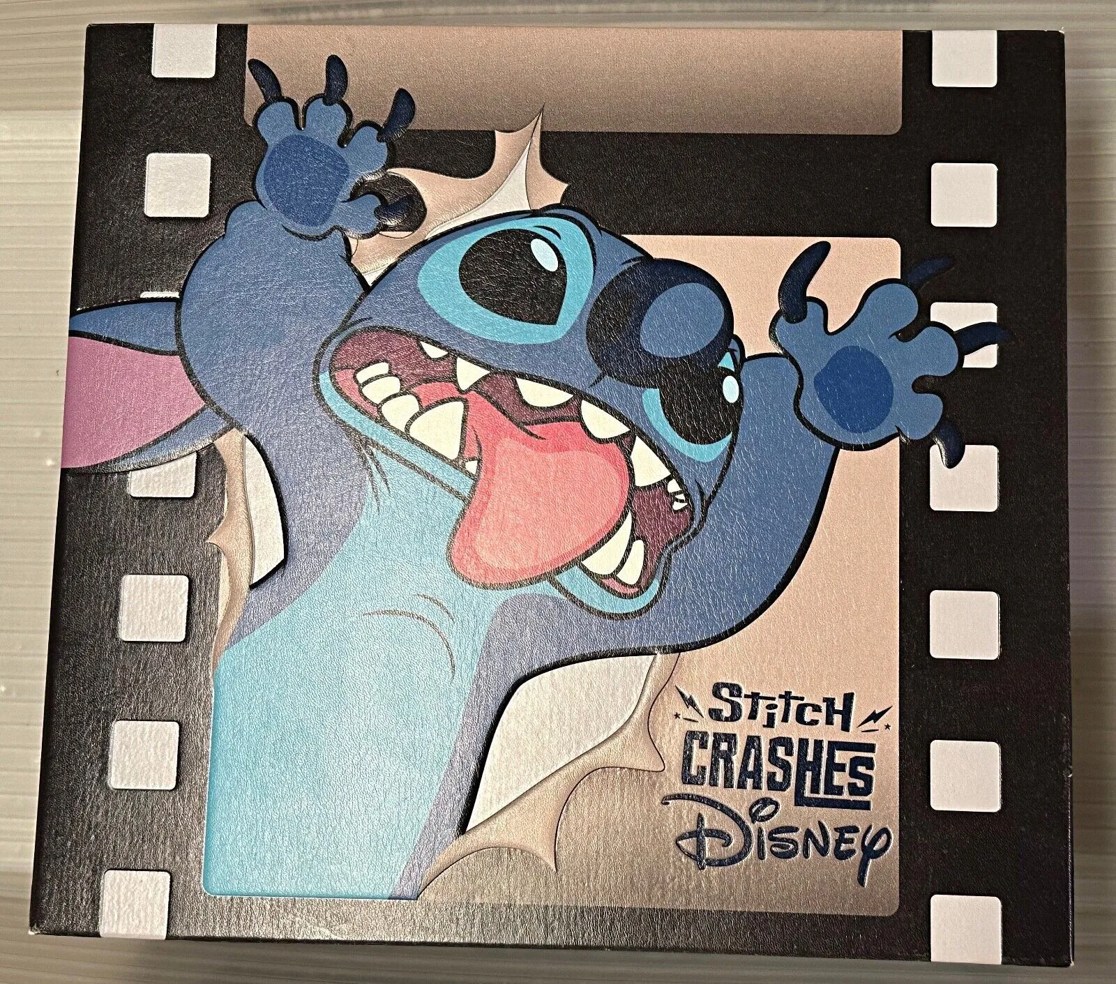 Product image for Disney Stitch Crashes 2021 Complete 12 Jumbo Pin Set with Album and Starter Pin