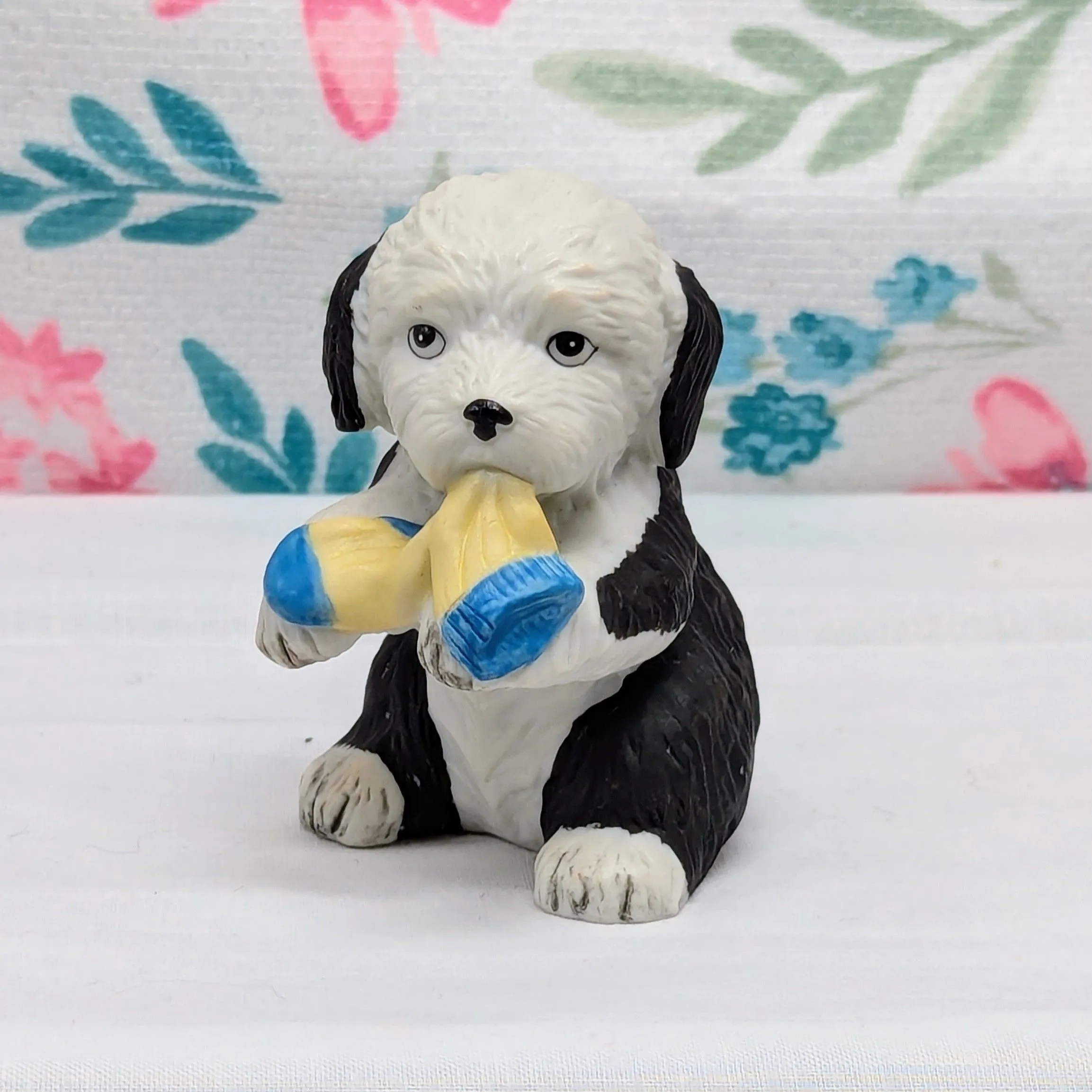 Product image for DOG44 Puppy Dog with Sock
