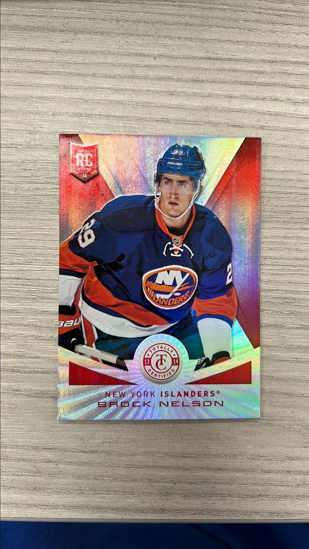 Product image for 2013-2014 Brock Nelson Totally Certified Red ROOKIE /25