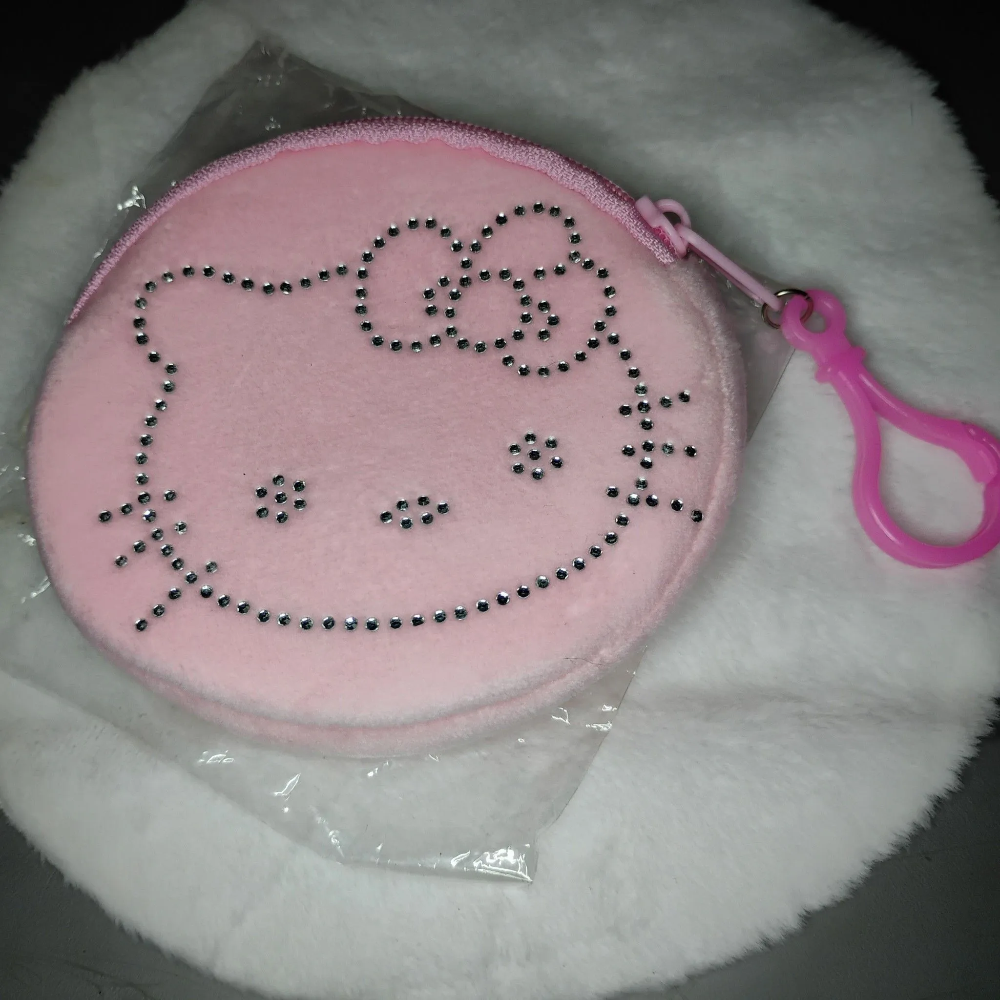 Product image for Hello Kitty Coin Purse - Super Cute!